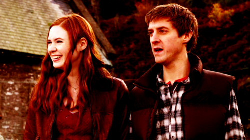couple Amy and Rory Pond