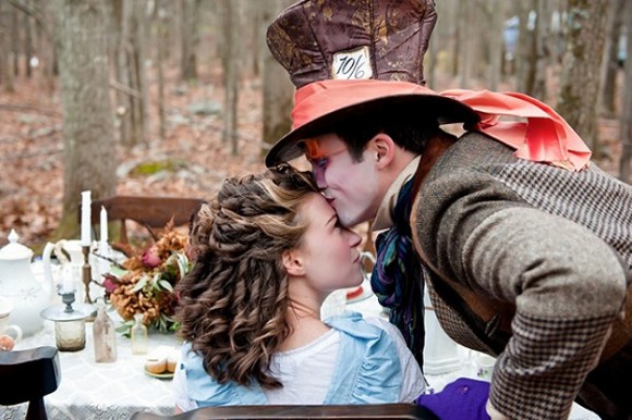 Alice-In-Wonderland-Wedding-6