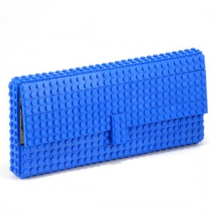 fde4034e78a2c452_LEGO-CLUTCH