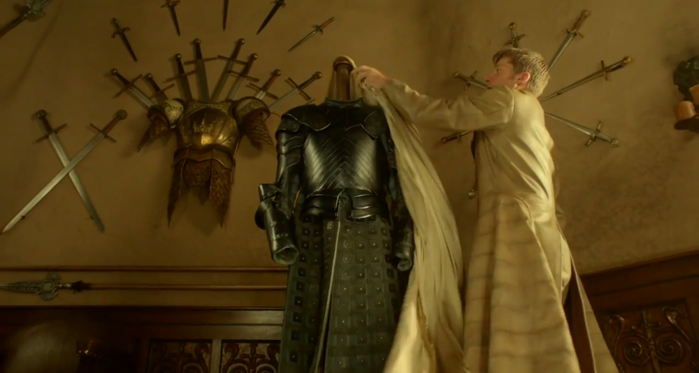 Brienne's the other one in this scene, BTW.
