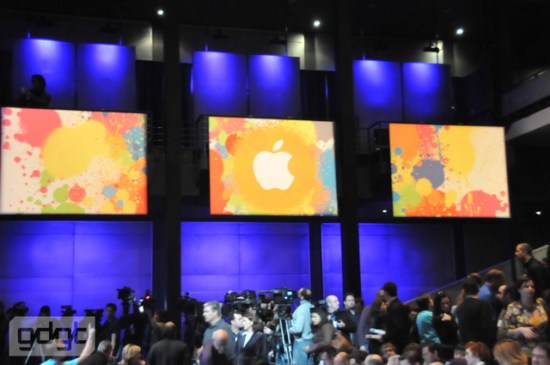 apple-tablet-keynote_002