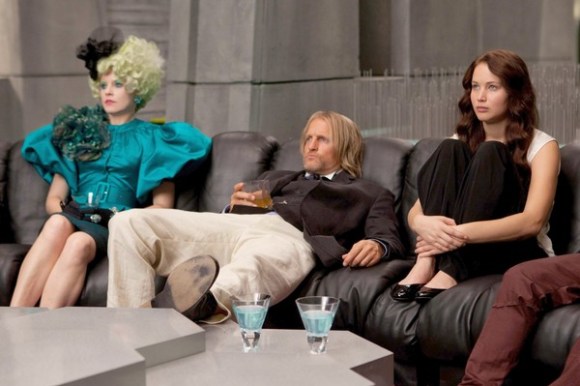 hunger-games-effie-katniss-haymitch