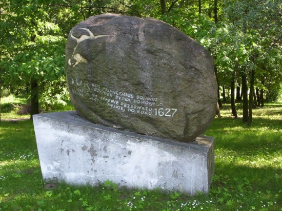 Auroch Monument