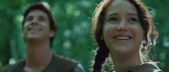 hunger-games-district-trailers