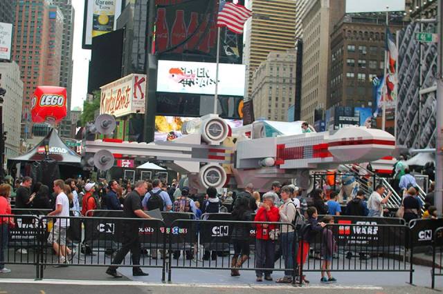 LEGO X-wing NYC