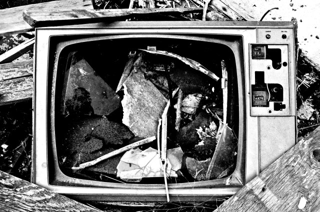 BW broken television