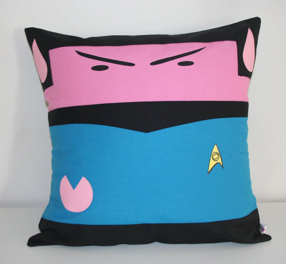 Star Trek Enterprise Crew Throw Pillow main image 0