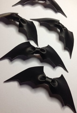 batman hair bow