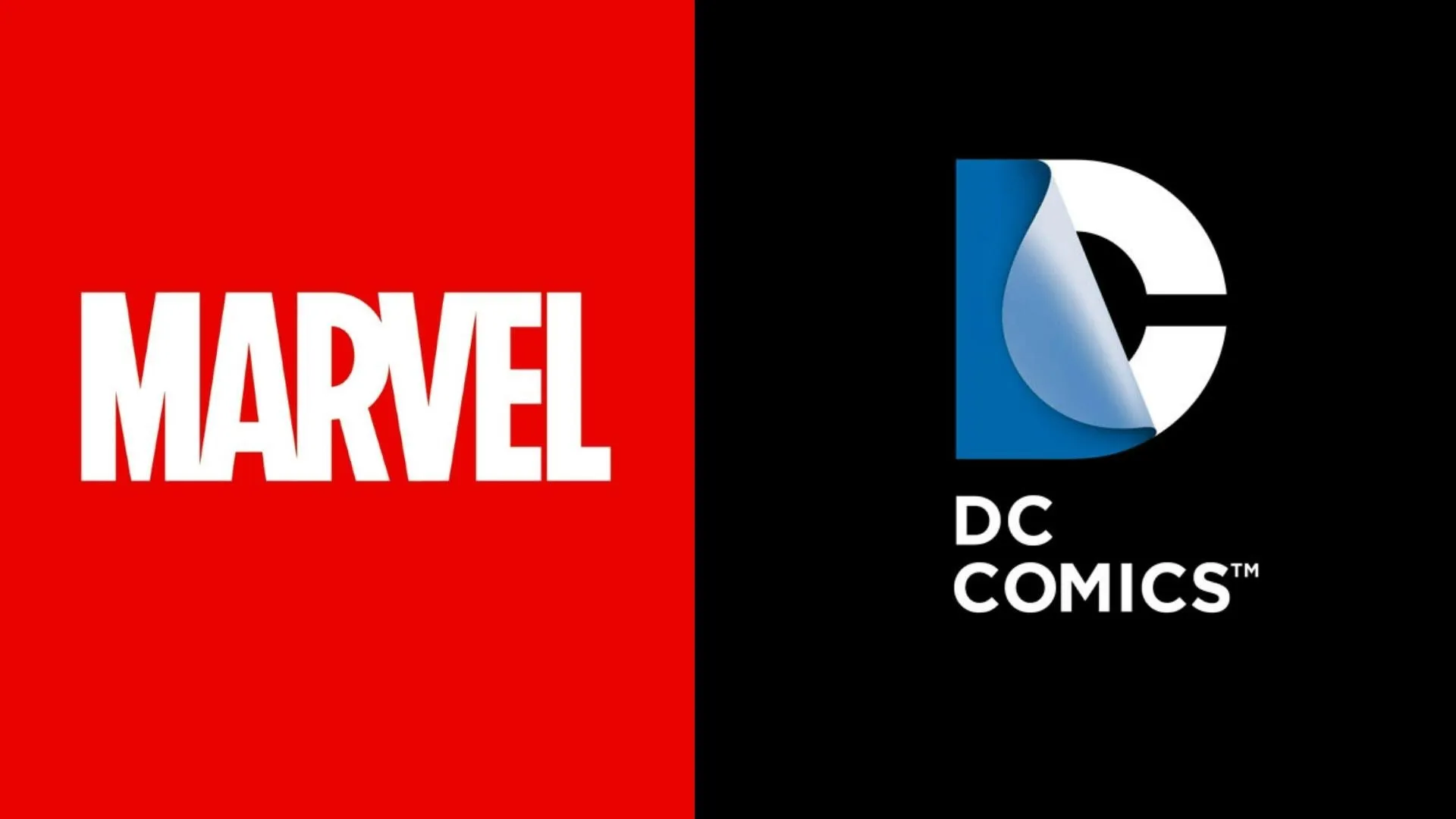 Comics movie. Марвел и ДС. Марвел DC логотип. Marvel против DC логотип. Марвел против ДС.