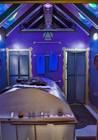 One day, I will do this to my bathroom, and you will never ever see me again.