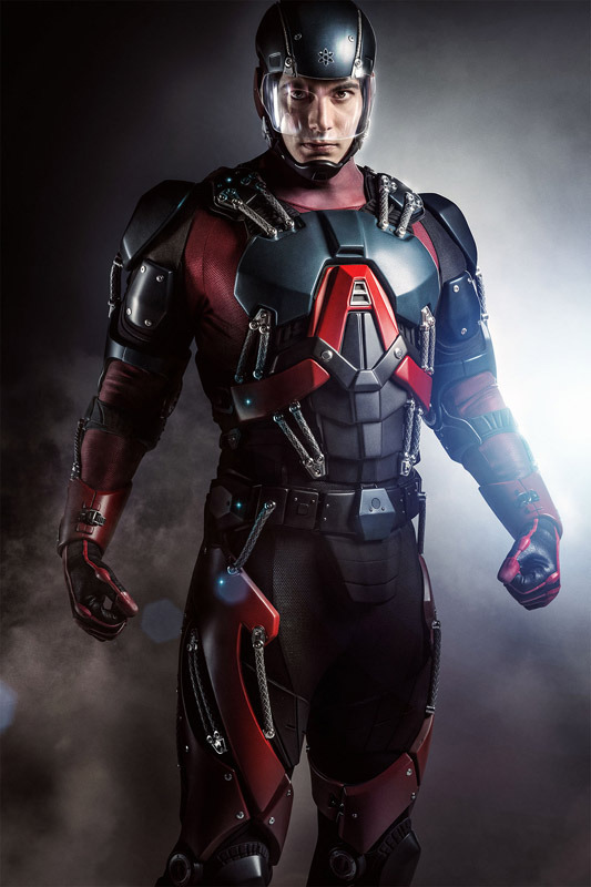 Brandon Routh The Atom Costume in Arrow The Flash DC Comics | The Mary Sue