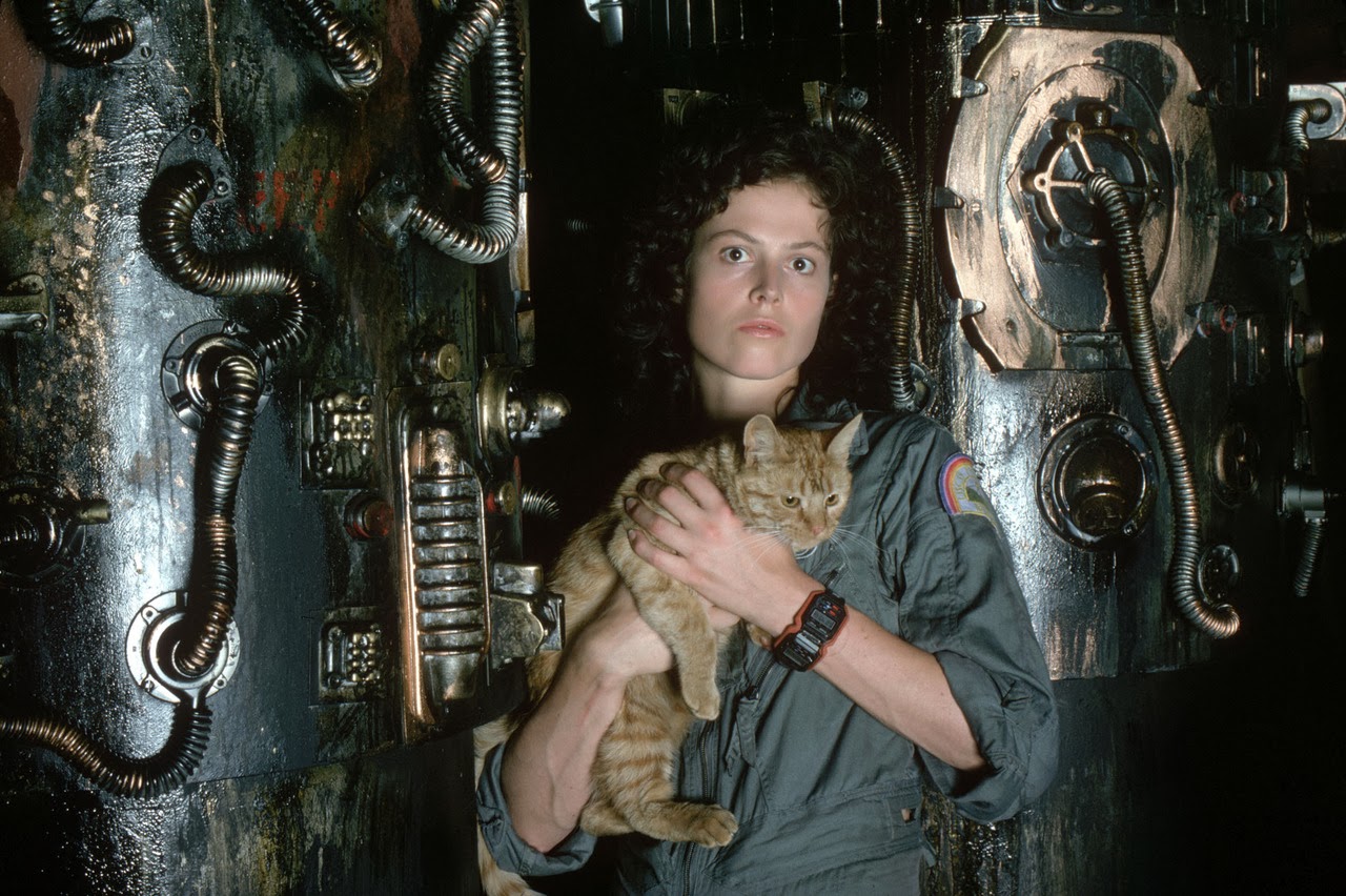 Ellen Ripley + Cat