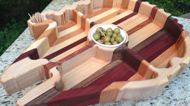 Millennium-Falcon-Chip-Holder-Featured-08042015