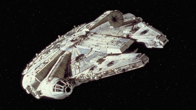 Millennium-Falcon_018ea796