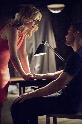 Olicity shippers, rejoice!