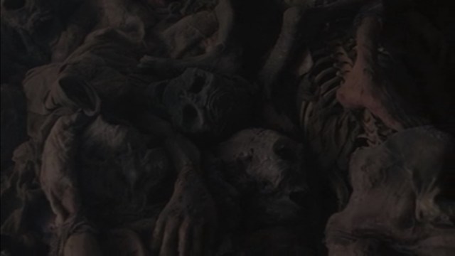 Wait for it...yet MOAR aliens