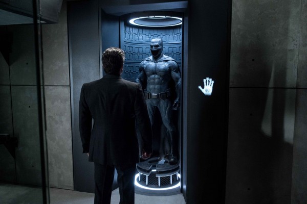 ben-affleck-batman-v-superman-dawn-of-justice-600x400