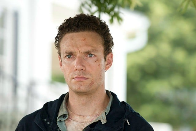 Ross Marquand as Aaron - The Walking Dead - Season 6, Episode 5