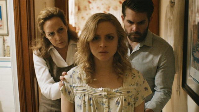 House on Pine - Jenny Mom and Husband