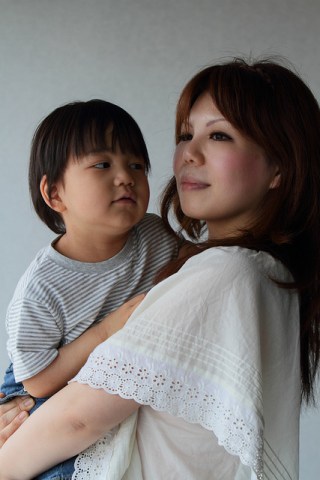 japanese mother and child