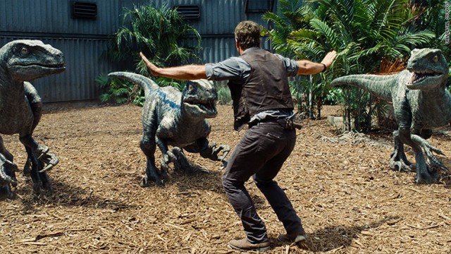 150608103918-jurassic-world-training-780x439