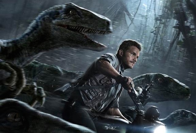 jurassic-world-poster-dino-chris-pratt