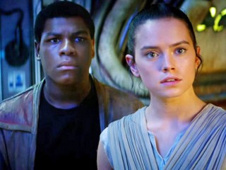 Rey and Finn look dumbfounded together.