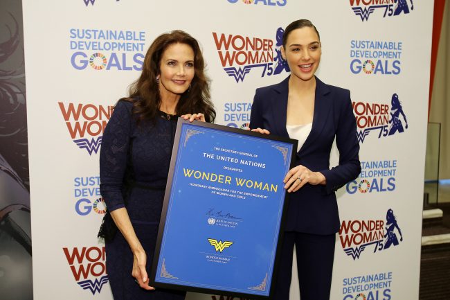 lynda-carter-and-gal-gadot