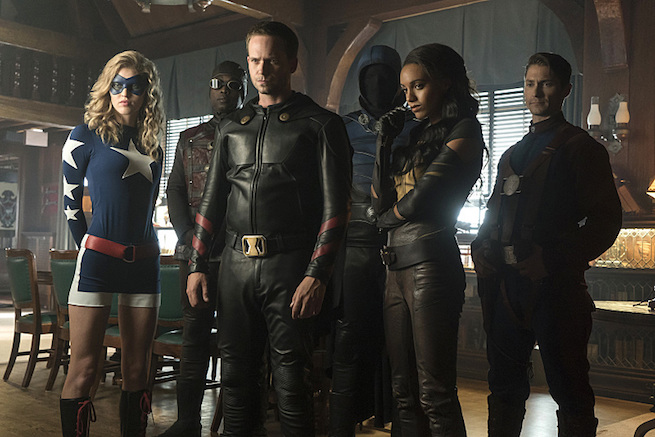 DC's Legends of Tomorrow --"The Justice Society of America"-- Image LGN202b_0207.jpg -- Pictured: (L-R): Sarah Grey as Stargirl, Kwesi Ameyaw as Dr. Mid-Nite, Patrick J. Adams as Hourman, Dan Payne as Obsidian, Maisie Richardson-Sellers as Amaya Jiwe/Vixen and Matthew MacCaull as Commander Steel -- Photo: Katie Yu/The CW -- ÃÂ© 2016 The CW Network, LLC. All Rights Reserved.