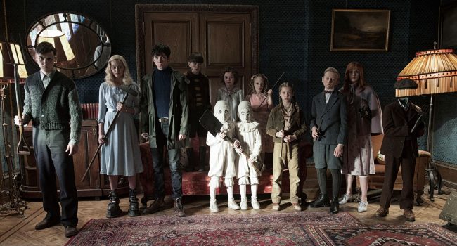 miss-peregrine-3