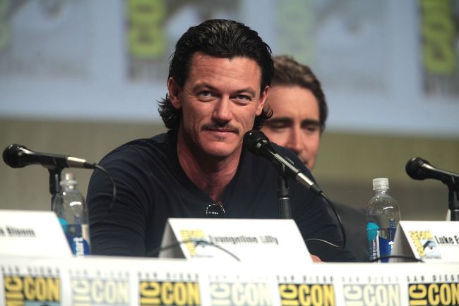 luke_evans_and_lee_pace_sdcc_2014