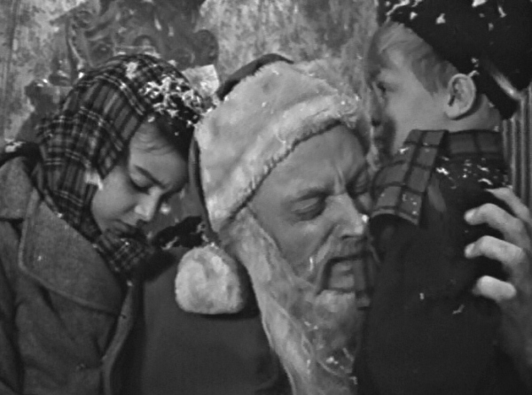 twilight-zone-the-night-of-the-meek-2-e1416865767927