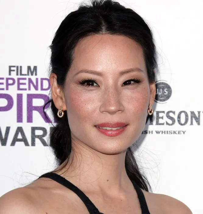 Lucy Liu Fisting Squirting Porn - Lucy Liu Was On the Set of Luke Cage S2...But Why? | The Mary Sue
