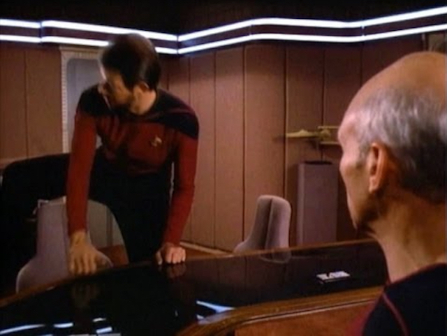 The Riker Maneuver in Star Trek, Explained | The Mary Sue