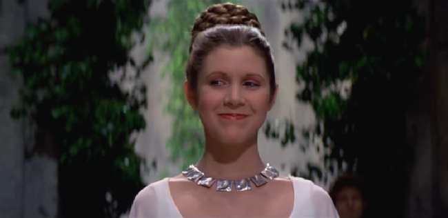 Screengrab of Carrie Fisher as Leia wearing the chalcedony waves in A New Hope