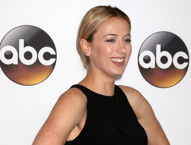 image: Kathy Hutchins/Shutterstock OS ANGELES - AUG 4: Iliza Shlesinger at the ABC TCA Summer 2016 Party at the Beverly Hilton Hotel on August 4, 2016 in Beverly Hills, CA