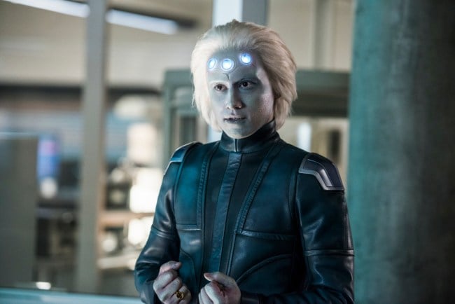 image: Diyah Pera/The CW Supergirl -- "Legion of Superheroes" -- Image Number: SPG310a_0403.jpg -- Pictured: Jesse Rath as Brainiac 5 -- © 2018 The CW Network, LLC. All rights reserved.