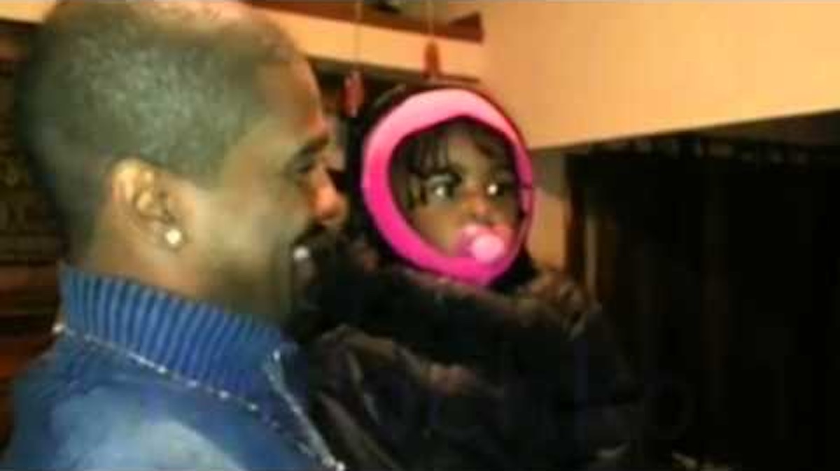 Baby sees her father's twin