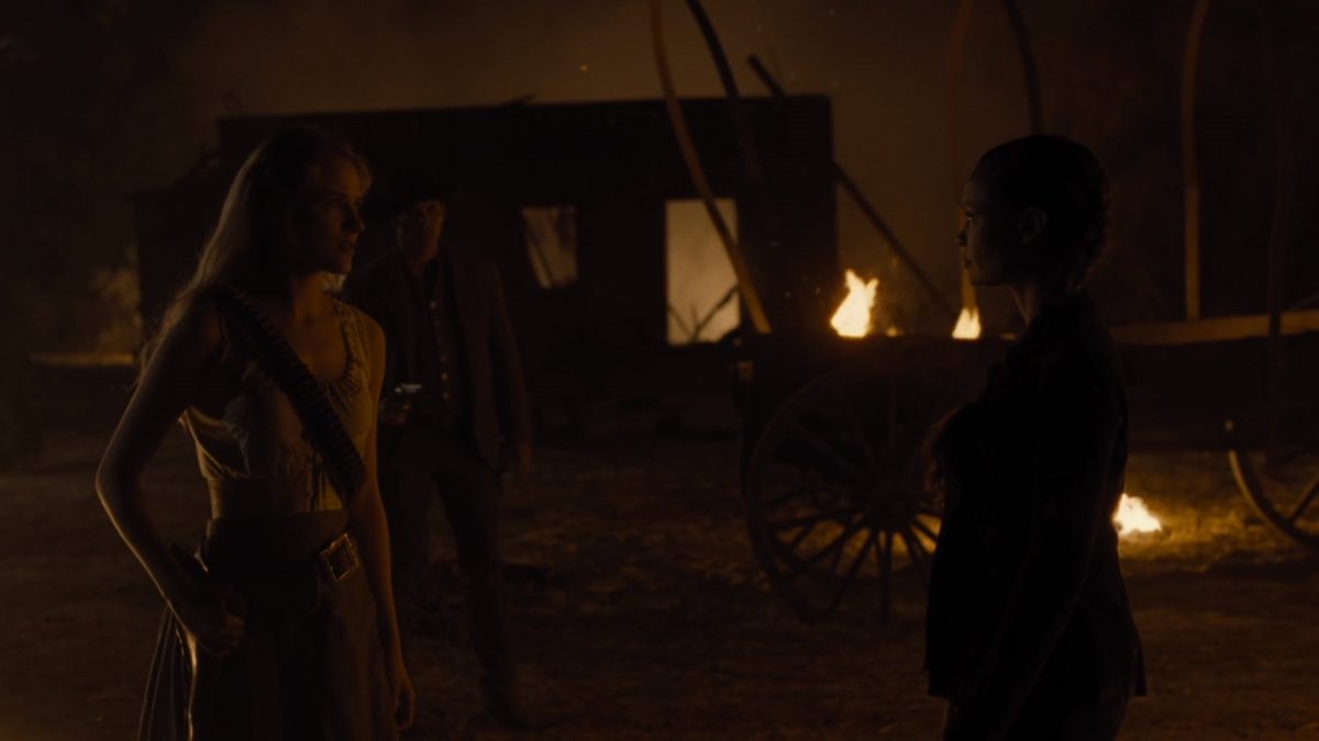 Evan Rachel Wood as Dolores and Thandie Newton as Maeve in HBO's Westworld