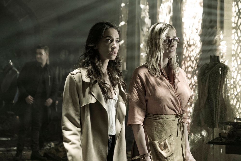 THE MAGICIANS -- "Twenty-Three" Episode 311 -- Pictured: (l-r) Stella Maeve as Julia Wicker, Olivia Taylor Dudley as Alice -- (Photo by: Eric Milner/Syfy)