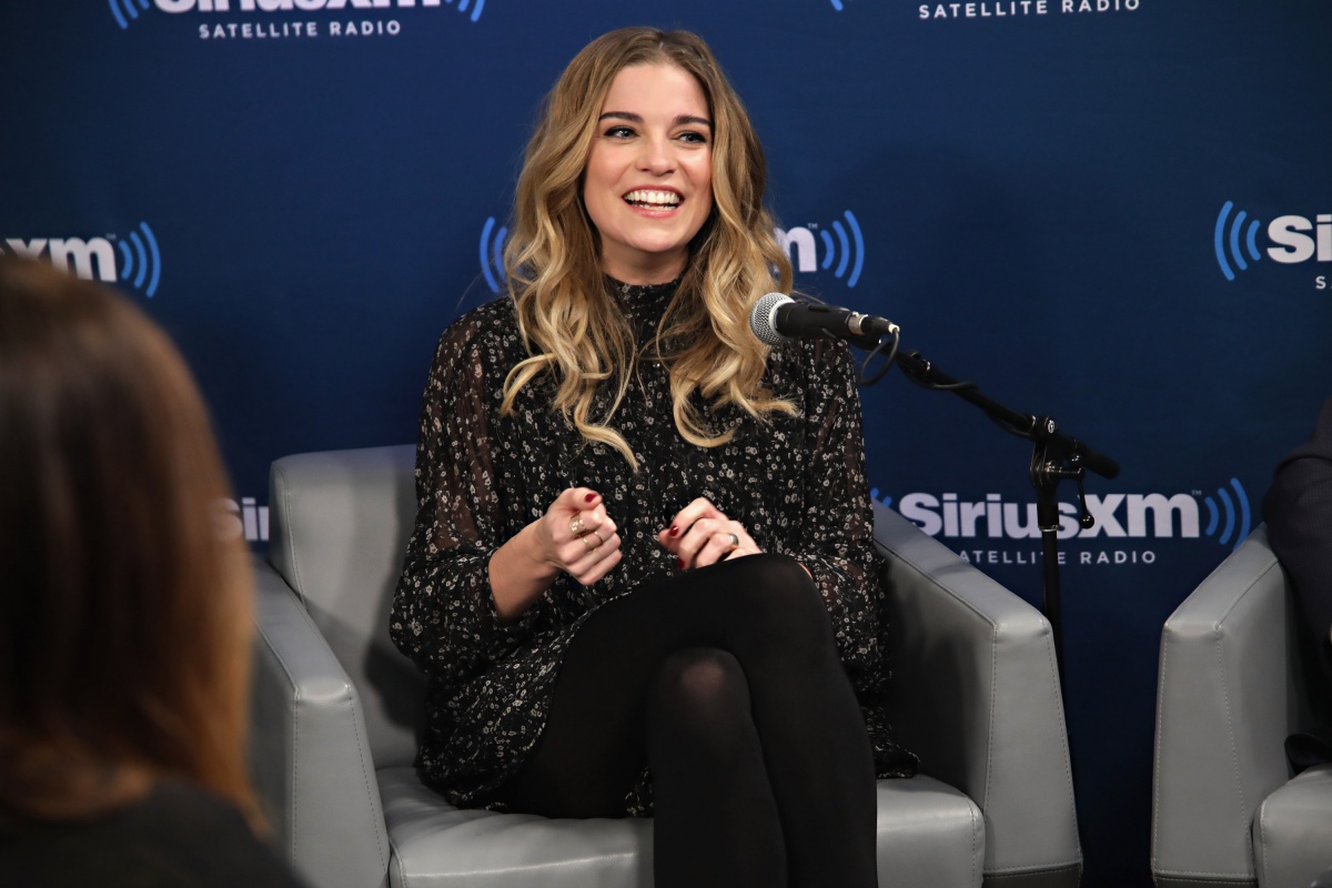 Annie Murphy @ event