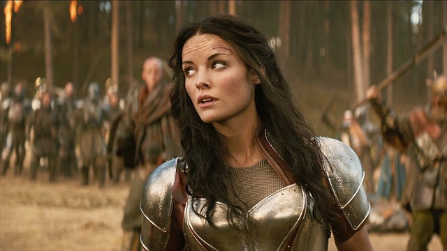 Lady Sif in Thor: The Dark World