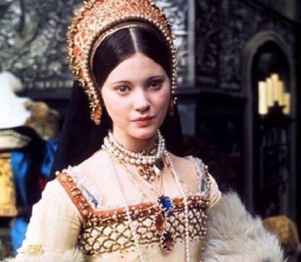 Lynne Frederick as Catherine Howard