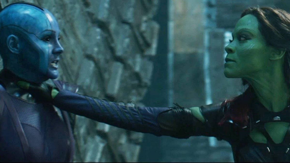 Zoe Saldana as gamora and Karen Gillan as nebula in marvel's guardians of the galaxy