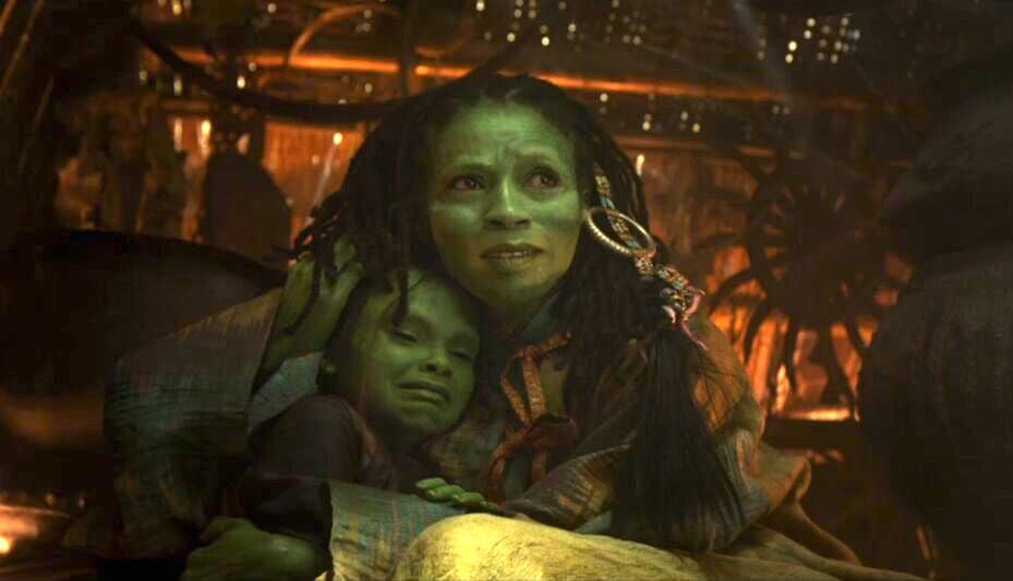 young gamora hugging her mom in Avengers: Infinity War