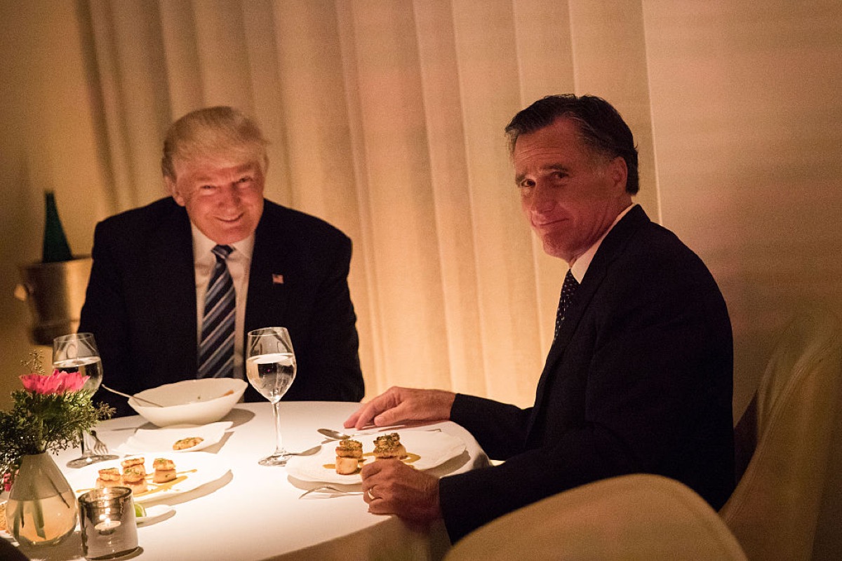 NEW YORK, NY - NOVEMBER 29: (L to R) President-elect Donald Trump and Mitt Romney dine at Jean Georges restaurant, November 29, 2016 in New York City. President-elect Donald Trump and his transition team are in the process of filling cabinet and other high level positions for the new administration. (Photo by Drew Angerer/Getty Images)