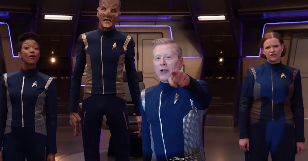 Star Trek Discovery's cast sings RENT