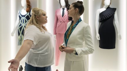 rebel wilson, anne hathaway