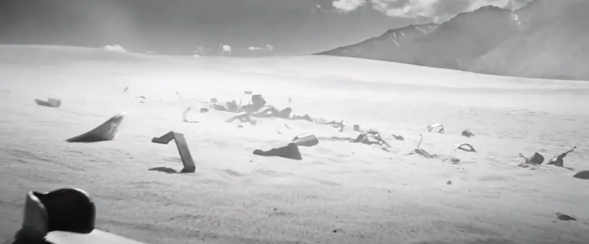 screengrabs from the Avengers: Endgame trailer