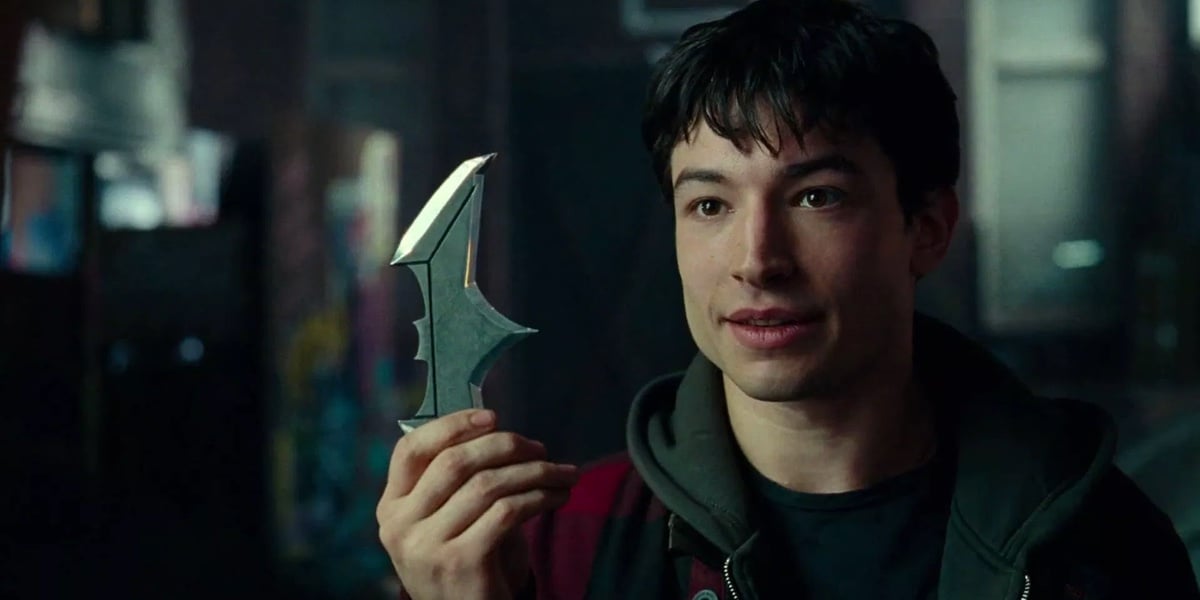 Barry Allen (Ezra Miller) realizes who the Batman is in Justice League.